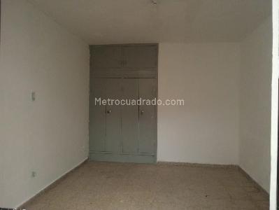 Casa de 4 alcobas en venta en Laureles, Medellín, 147 m² · foto 12 de 19