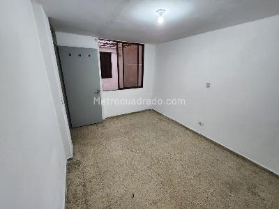 Casa de 4 alcobas en venta en Laureles, Medellín, 147 m² · foto 8 de 19