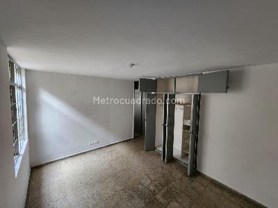 Casa de 4 alcobas en venta en Laureles, Medellín, 147 m² · foto 9 de 19
