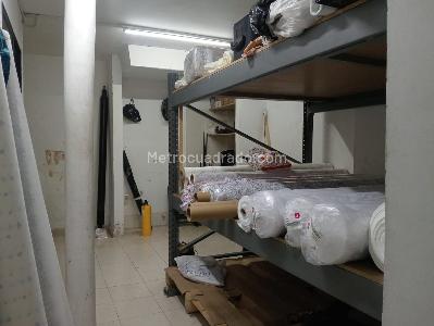 Casa de 5 alcobas en venta en Laureles, Medellín, 350 m² · foto 8 de 11