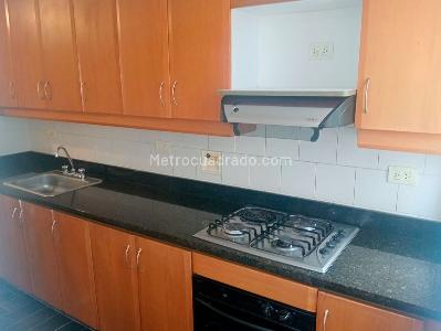 Apartamento de 3 alcobas en venta en Laureles, Medellín, 104 m² · foto 4 de 15