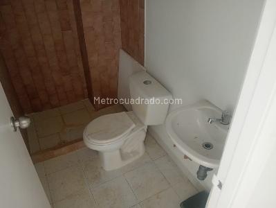 Apartamento de 2 alcobas en venta en Bolivariana, Medellín, 60 m² · foto 8 de 9