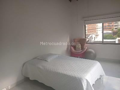 Apartamento en venta en Laureles, Medellín · foto 14 de 18