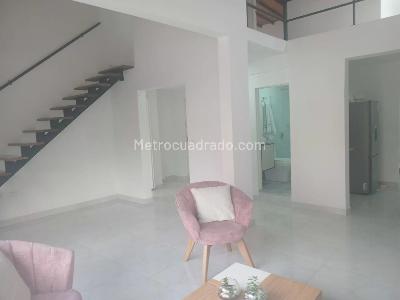 Apartamento en venta en Laureles, Medellín · foto 2 de 18