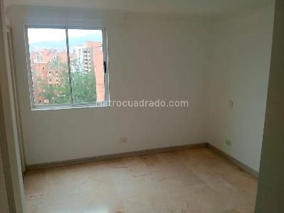 Apartamento de 3 alcobas en arriendo en Laureles, Medellín, 182 m² · foto 12 de 18