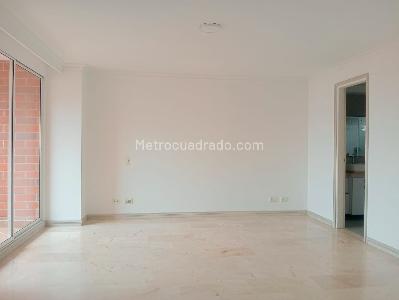 Apartamento de 3 alcobas en arriendo en Laureles, Medellín, 182 m² · foto 9 de 18