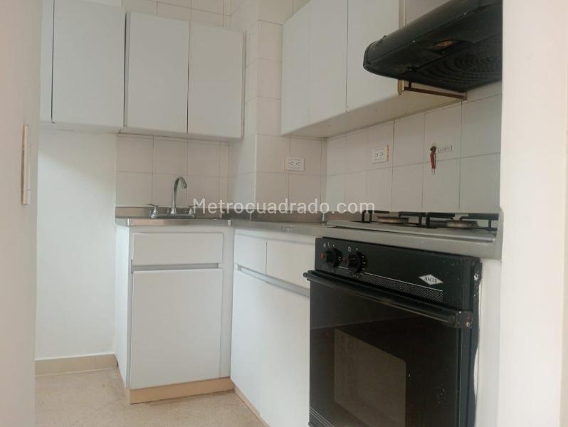Apartamento de 3 Alcobas en Laureles Cerca a Universidades - 7