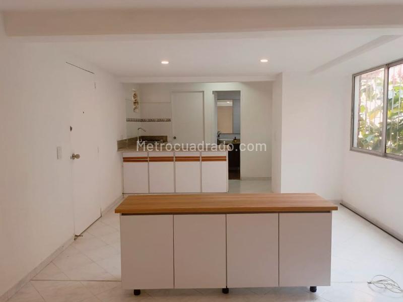 Apartamento Estudio en Arriendo cerca a Comercios en Belén - 5