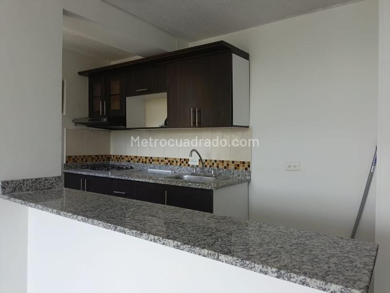 3BR Apartment in Gated Unit near Belen Parks - 3