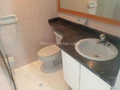 Apartamento de 3 alcobas en venta en Laureles, Medellín, 150 m² · foto 15 de 17