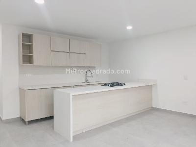 Apartamento en venta en Belen, Medellín · foto 2 de 9