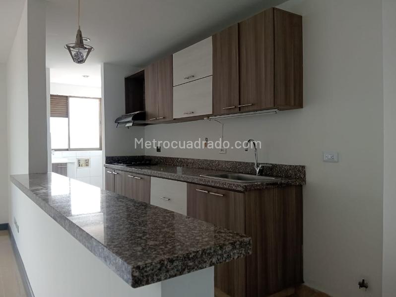 Modern 2BR Apartment with Great Location in Laureles - 6