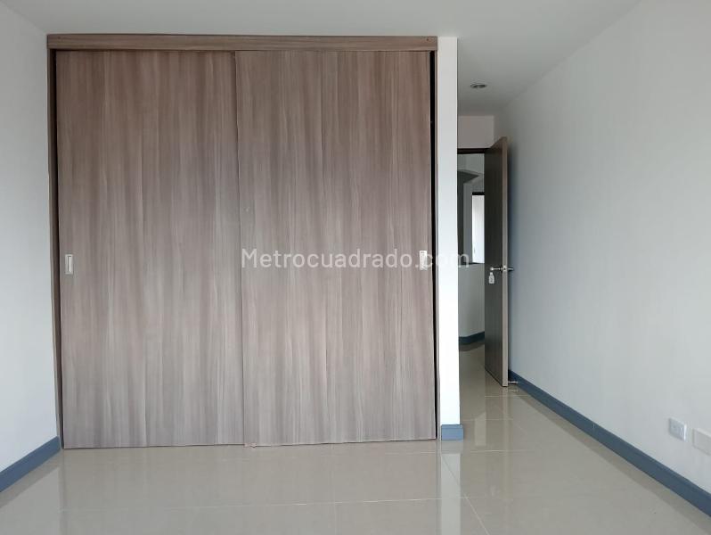 Modern 2BR Apartment with Great Location in Laureles - 9