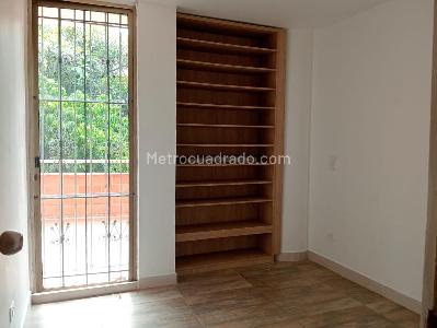 Apartamento en venta en Laureles, Medellín · foto 9 de 12
