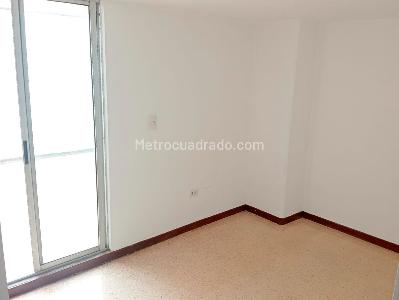 Apartamento de 3 alcobas en venta en Laureles, Medellín, 76 m² · foto 10 de 15