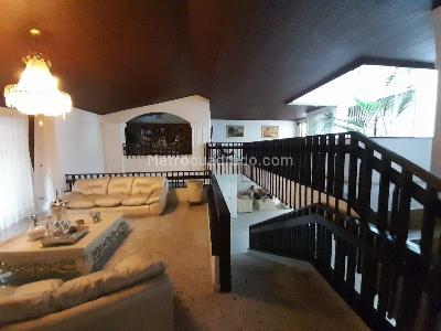 Casa de 4 alcobas en arriendo en Laureles, Medellín, 550 m² · foto 6 de 19