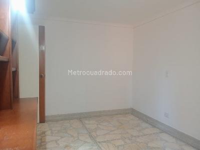Apartamento de 3 alcobas en venta en Laureles, Medellín, 135 m² · foto 11 de 13