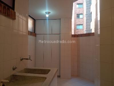 Apartamento de 3 alcobas en arriendo en Laureles, Medellín, 154 m² · foto 15 de 15
