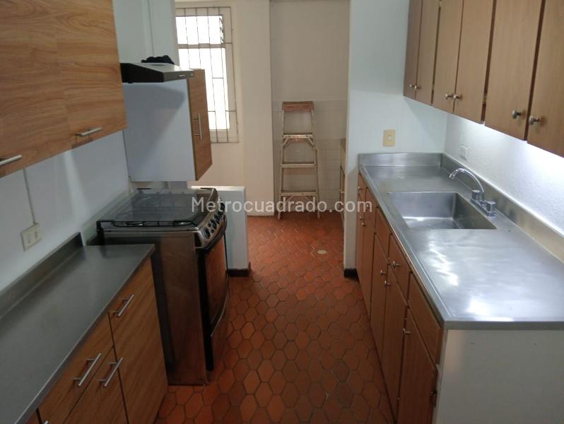 2BR Apartment Near Laureles Amenities - 6