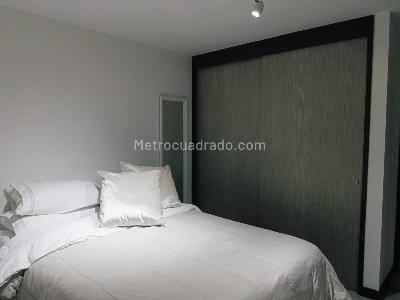 Apartamento de 3 alcobas en arriendo en Belen Loma De Los Bernal, Medellín, 120 m² · foto 10 de 16