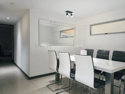Apartamento de 3 alcobas en arriendo en Belen Loma De Los Bernal, Medellín, 120 m² · foto 3 de 16