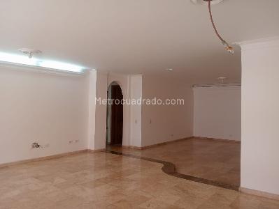 Apartamento en venta en Laureles, Medellín · foto 2 de 17