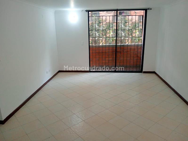 Stylish 3BR Apartment in Laureles