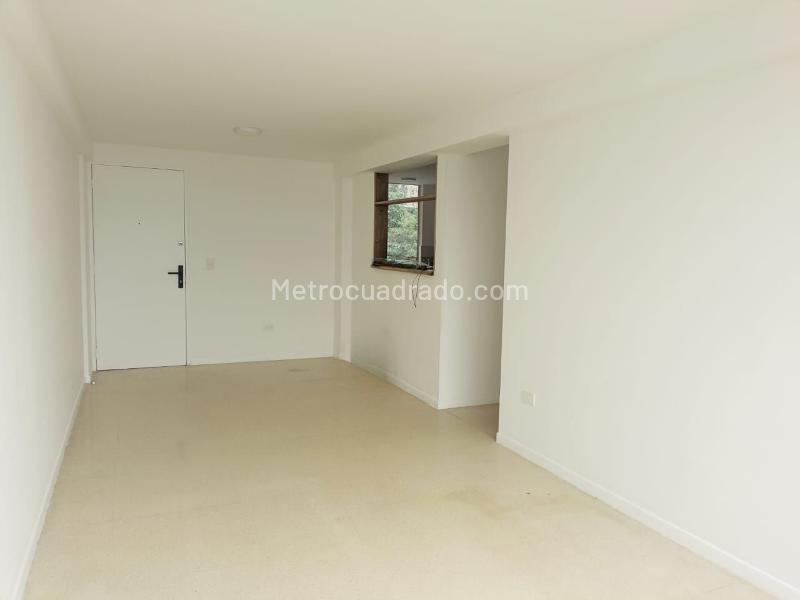 3BR Apartment in BELEN LOMA DE LOS BERNAL (80 m²) - 4