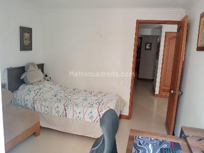 Apartamento de 3 alcobas en venta en Laureles, Medellín, 176 m² · foto 11 de 16