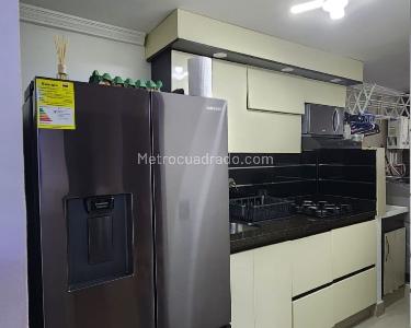 Apartamento de 3 alcobas en venta en Laureles, Medellín, 73 m² · foto 5 de 13