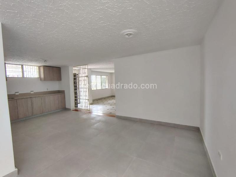 Bodega en Arriendo, LAS ACACIAS, Medellín - Widok 5