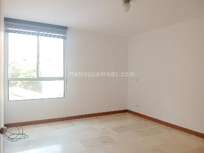 Apartamento de 3 alcobas en venta en Laureles, Medellín, 135 m² · foto 14 de 17