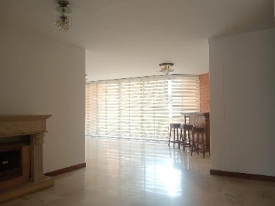 Apartamento de 3 alcobas en venta en Laureles, Medellín, 135 m² · foto 4 de 17