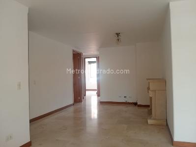 Apartamento de 3 alcobas en venta en Laureles, Medellín, 135 m² · foto 5 de 17