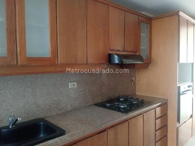 Apartamento de 3 alcobas en venta en Laureles, Medellín, 135 m² · foto 8 de 17