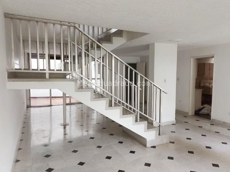 Bodega en Arriendo, LAS ACACIAS, Medellín - Vista 2