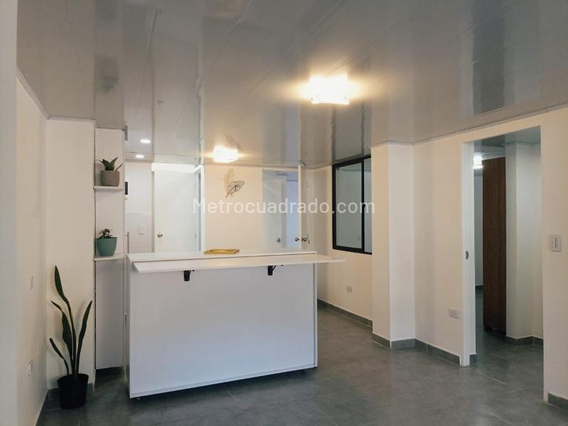 Apartamento exterior de 2 alcobas con balcón en Belén La Nubia - 3