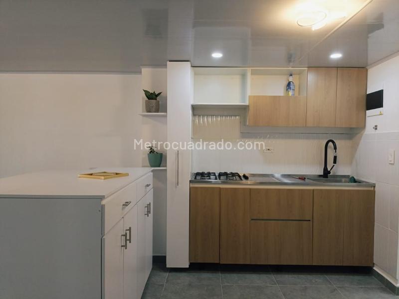 Apartamento exterior de 2 alcobas con balcón en Belén La Nubia - 7
