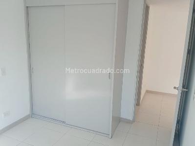 Apartamento de 3 alcobas en venta en Laureles, Medellín, 87 m² · foto 13 de 17