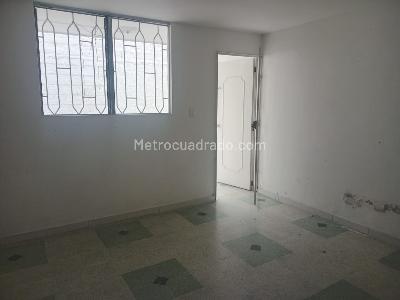 Apartamento de 4 alcobas en venta en Laureles, Medellín, 212 m² · foto 12 de 15