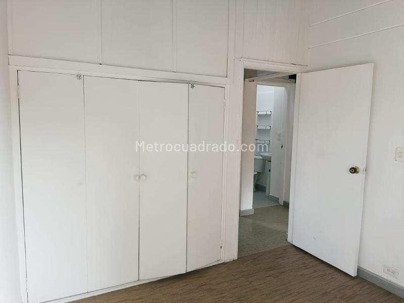 Apartamento Acogedor de 3 Alcobas en Belén - 8