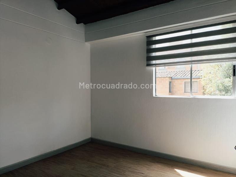 Apartamento Acogedor de 3 Alcobas en Belén - 9