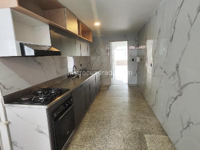 Apartamento de 3 alcobas en venta en Laureles, Medellín, 168 m² · foto 5 de 20