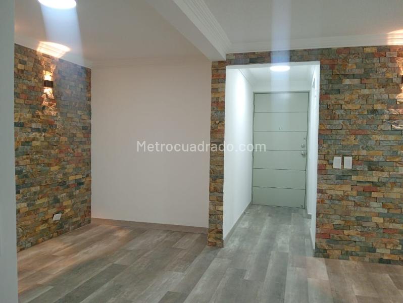 Apartamento Amplio de 3 Alcobas con Amenidades en La América - 3