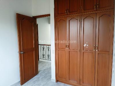Casa en arriendo en Belen Loma De Los Bernal, Medellín · foto 12 de 20