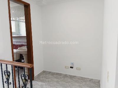 Casa en arriendo en Belen Loma De Los Bernal, Medellín · foto 18 de 20