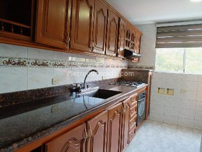 Casa en arriendo en Belen Loma De Los Bernal, Medellín · foto 6 de 20