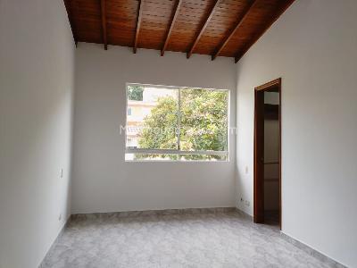 Casa en arriendo en Belen Loma De Los Bernal, Medellín · foto 8 de 20