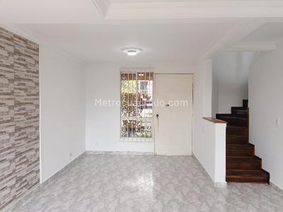 Casa en Arriendo, BELEN LA MOTA, Medellín