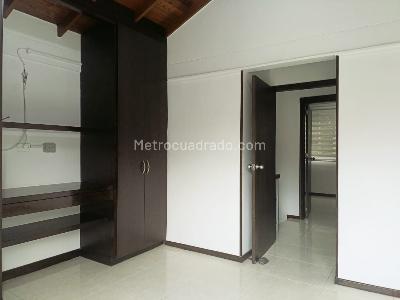 Casa de 4 alcobas en venta en Belen, Medellín, 120 m² · foto 10 de 16